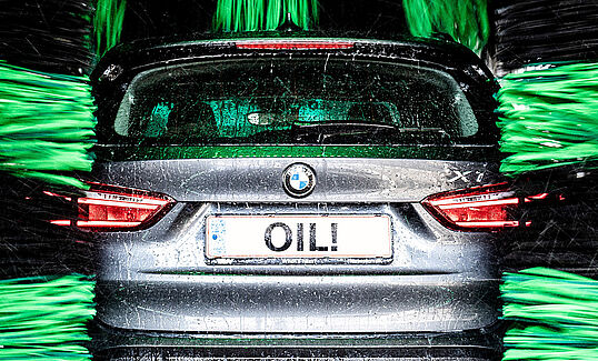 OIL! Bilvask