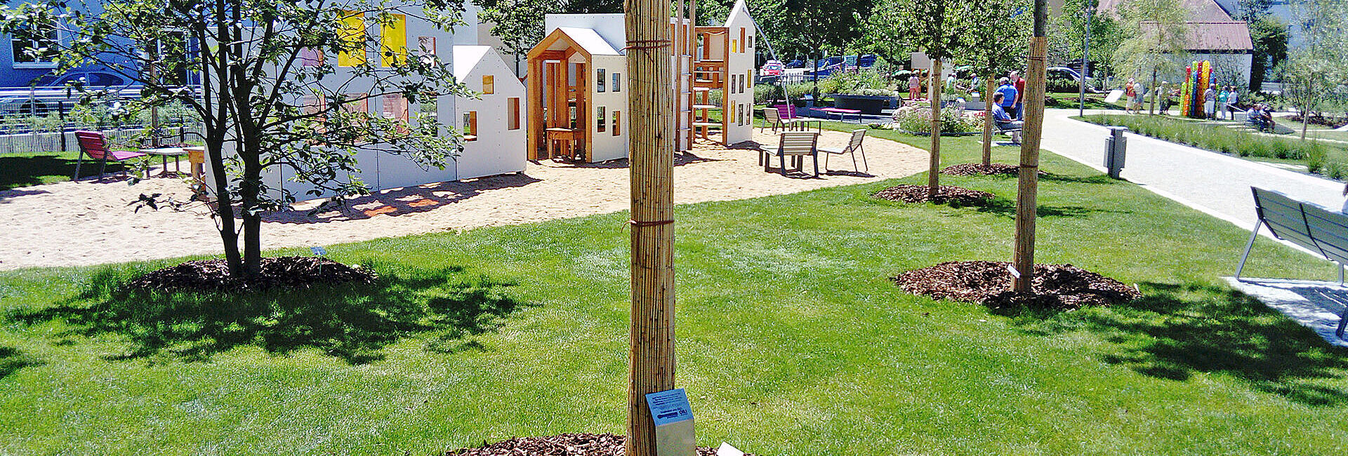 Landesgartenschau Pfaffenhofen: OIL! und Zieglmeier übernehmen Patenschaft für 25 Bäume Landesgartenschau Pfaffenhofen: OIL! und Zieglmeier übernehmen Patenschaft für 25 Bäume