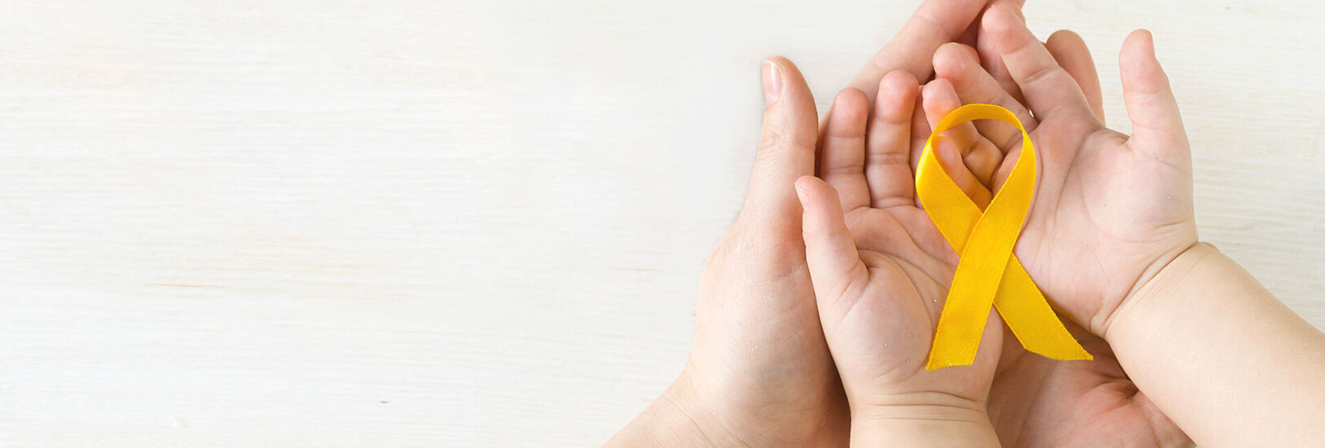 OIL! Tankstellen spendet 10.000 € an die Kinderkrebshilfe der Stiftung Deutsche Krebshilfe OIL! Tankstellen spendet 10.000 € an die Kinderkrebshilfe der Stiftung Deutsche Krebshilfe